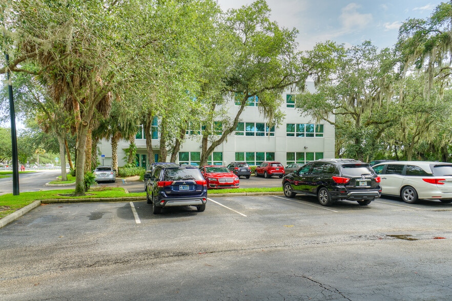 More Photos Of 1735 W Hibiscus Blvd, Melbourne Medical For Lease