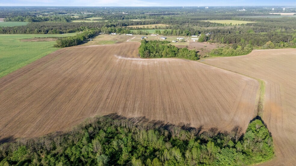 More Photos Of 492 Doc Henderson Rd, Maxton Land For Sale