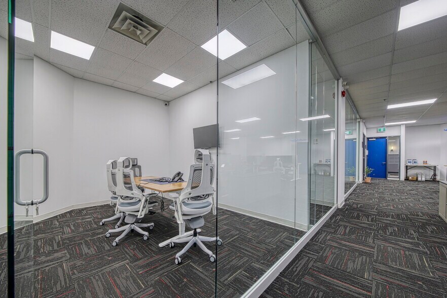 More Photos Of 1111 Rue Saint-Urbain, Montréal Office Residential For Sale