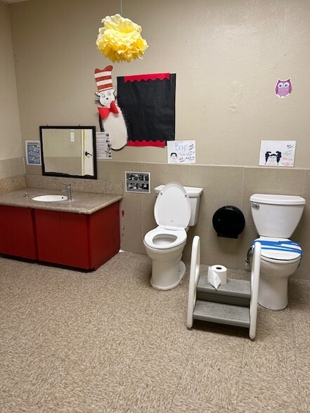 More Photos Of 2755 Flat Shoals Rd, College Park Daycare Center For Sale
