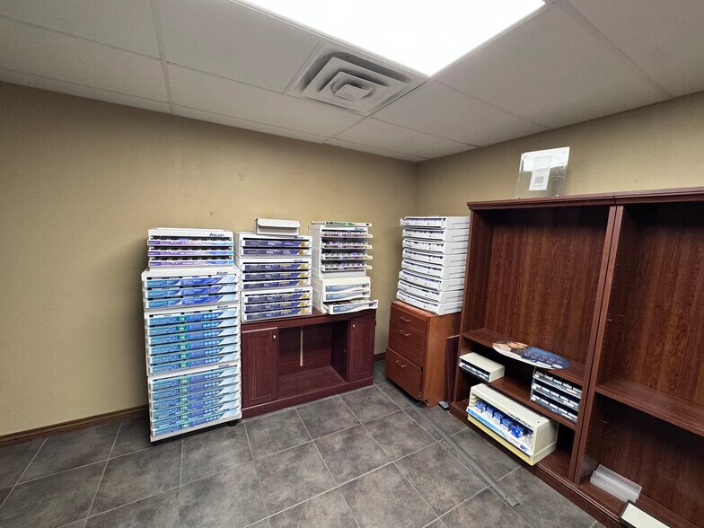 More Photos Of 411 SW C Ave, Lawton Medical For Sale
