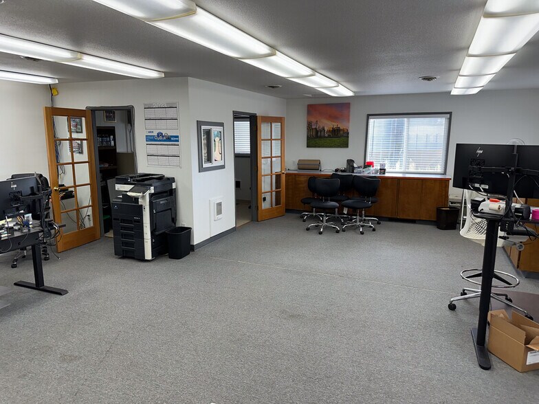 More Photos Of 31345 NW Beach Rd, Hillsboro Warehouse For Lease