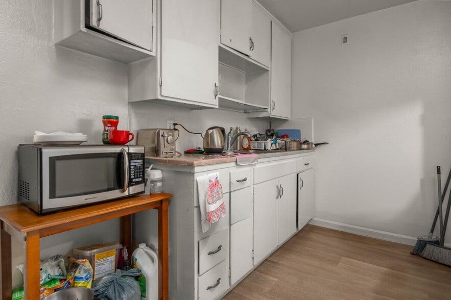 More Photos Of 780 Deland Ave, San Jose Apartments For Sale