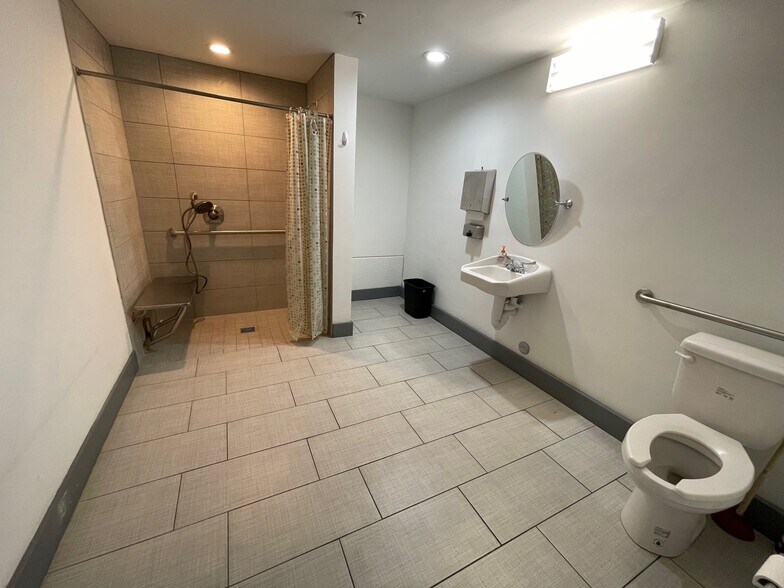 More Photos Of 113-121 N 20th St, Richmond Apartments For Lease