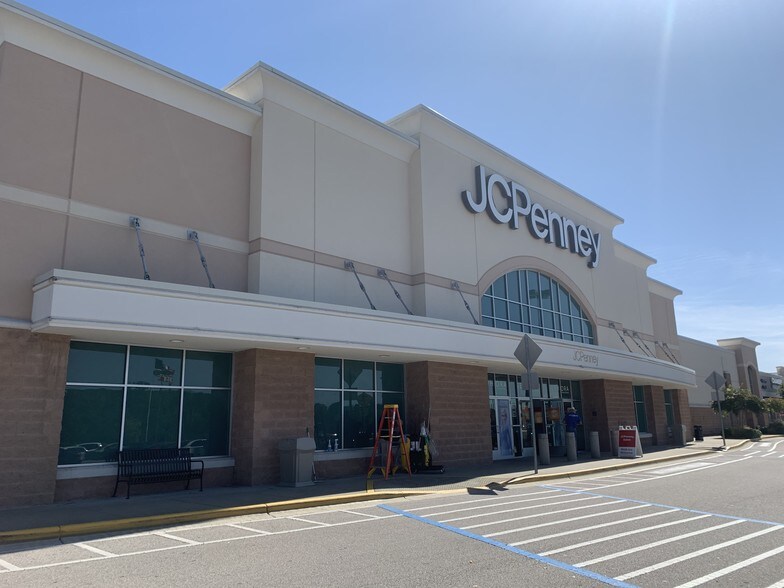 More Photos Of Walter Chapel Rd & I-65, Fultondale Unknown For Lease