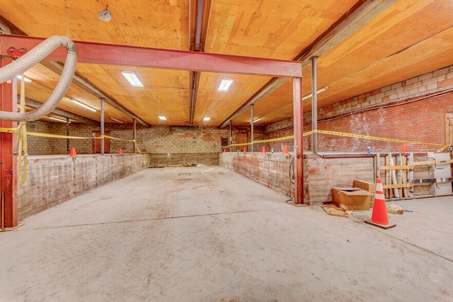 More Photos Of 460 W University Ave, Laramie Warehouse For Lease