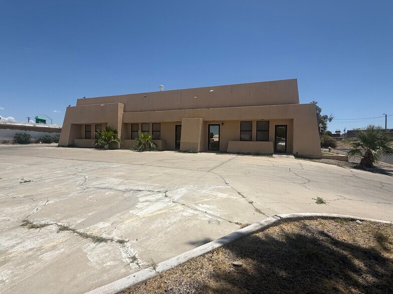 More Photos Of 1967 S Highway 95, Bullhead City Freestanding For Sale
