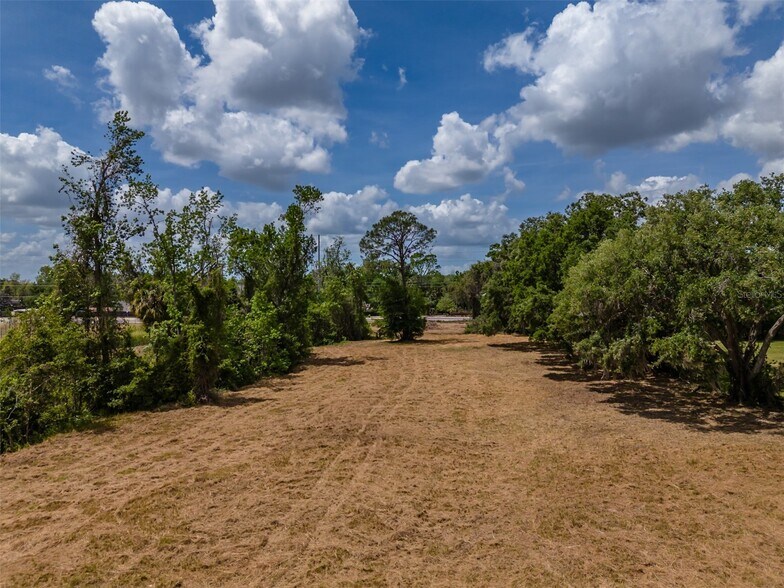 More Photos Of 5106 Bell Shoals Rd, Valrico Land For Sale