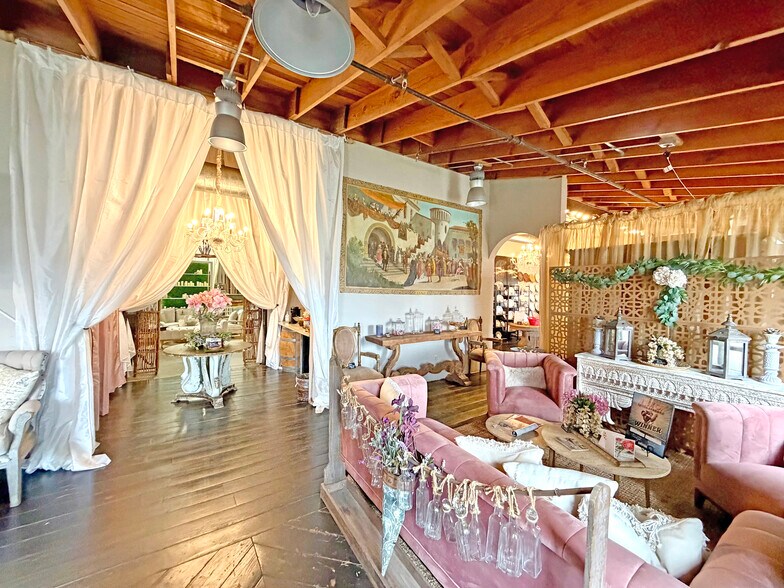 More Photos Of 436 E Gutierrez St, Santa Barbara Light Distribution For Lease