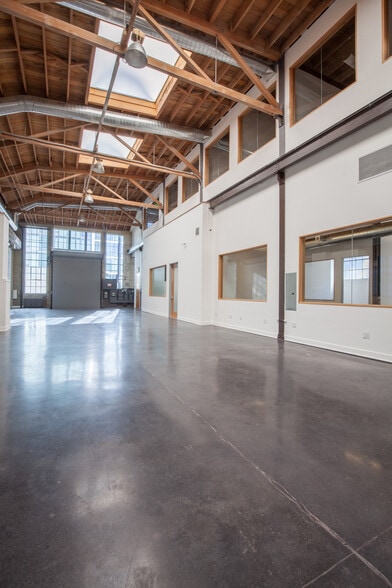 More Photos Of 390 Fremont St, San Francisco Loft Creative Space For Lease