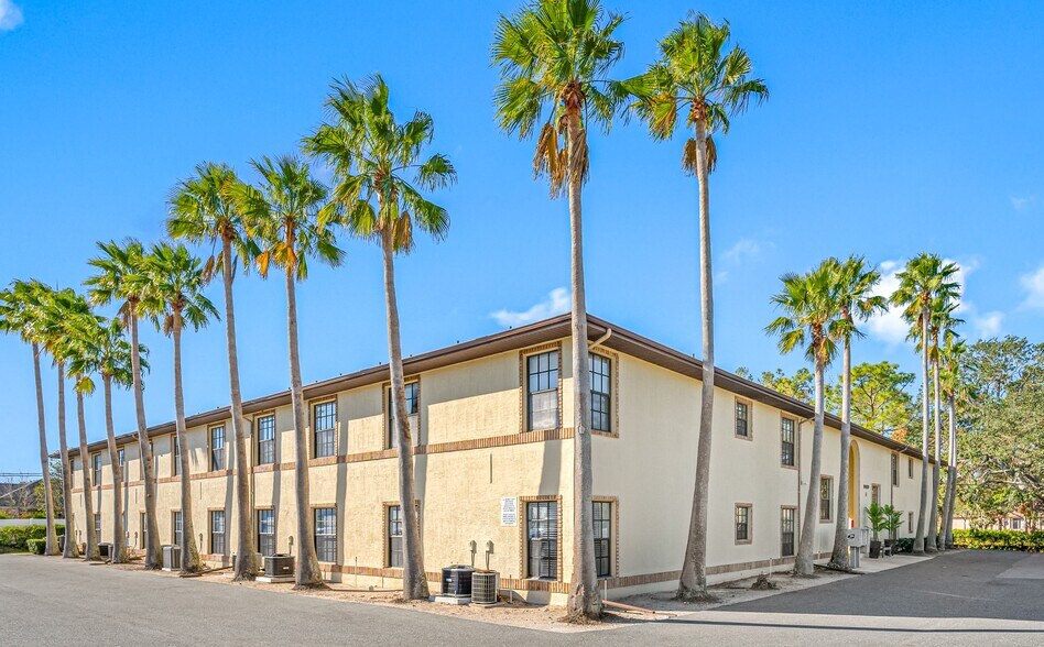 Primary Photo Of 10490 Chalmer St, Spring Hill Apartments For Sale