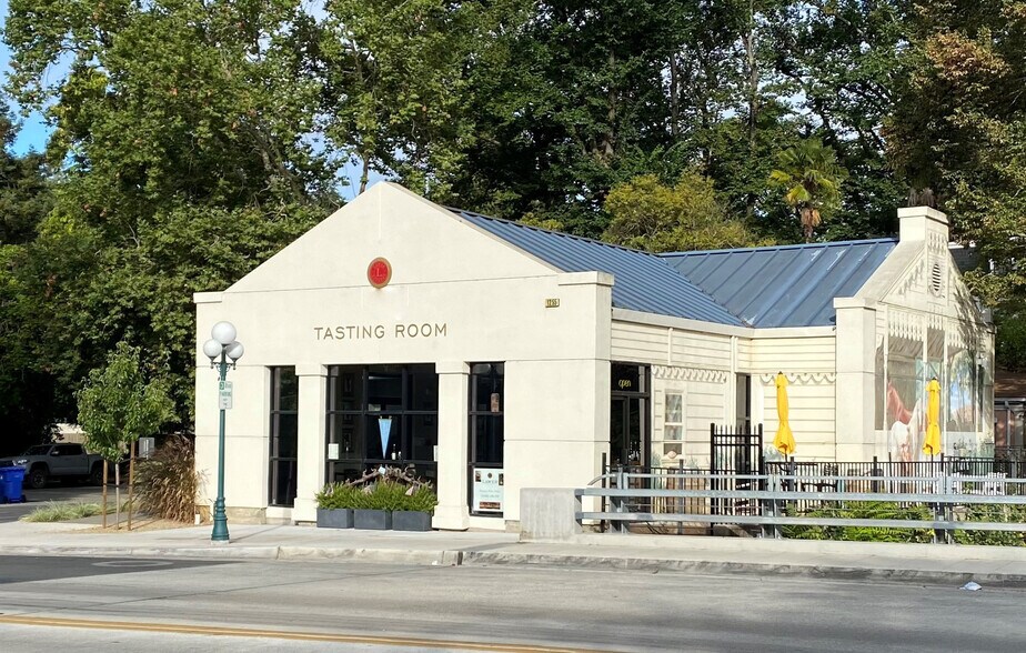 More Photos Of 1255 Lincoln Ave, Calistoga Freestanding For Lease