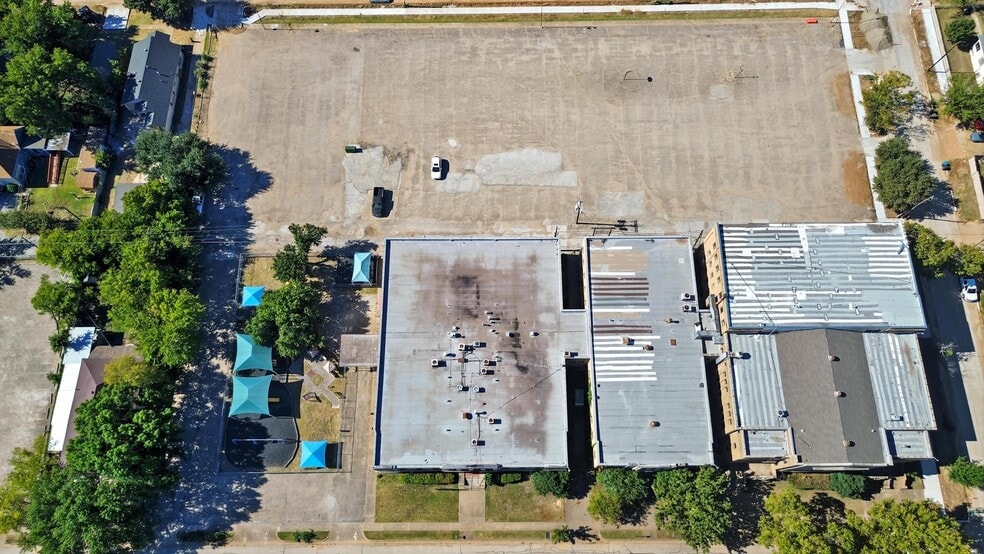 More Photos Of 1519 Circle Park Blvd, Fort Worth Religious Facility For Sale