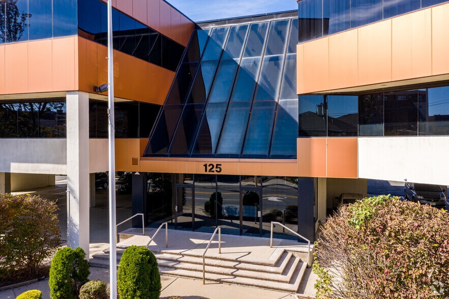 More Photos Of 125 State St, Hackensack Loft Creative Space For Lease