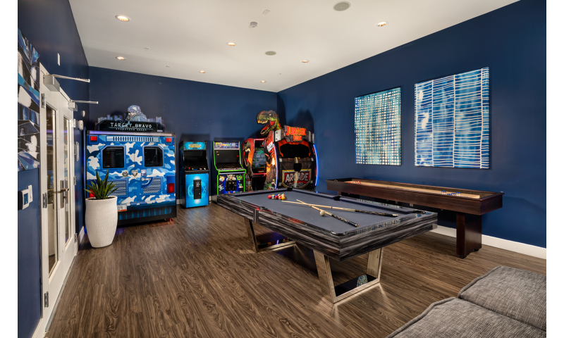 More Photos Of 201-275 W Lexington Dr, Glendale Apartments For Lease