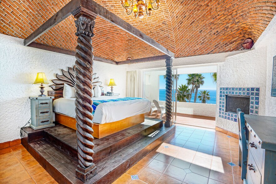 More Photos Of 3850 Carretera Libre, Baja California Hotel For Sale
