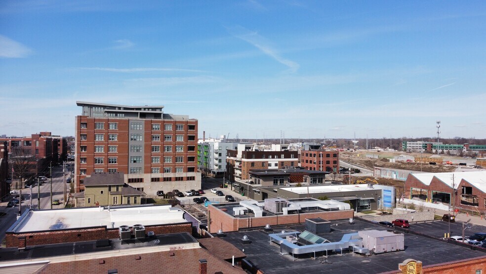 More Photos Of 501 N College Ave, Indianapolis General Retail For Sale