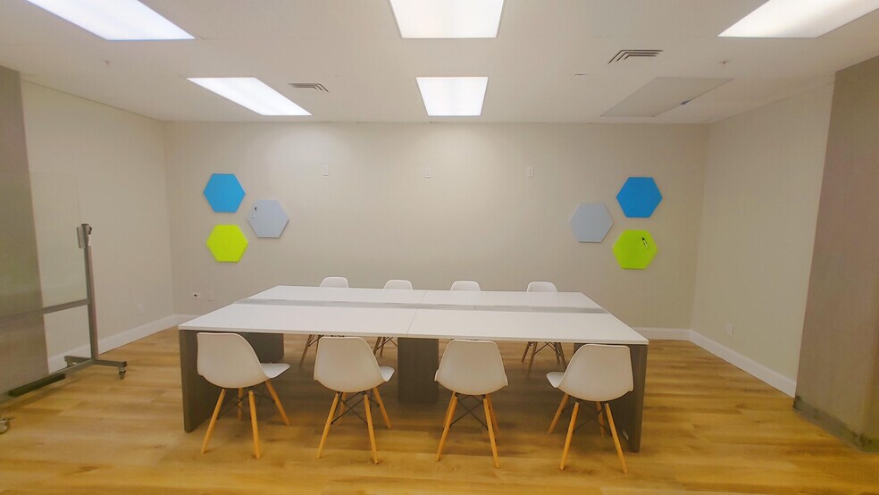 More Photos Of 1980 N Atlantic Ave, Cocoa Beach Medical For Sale