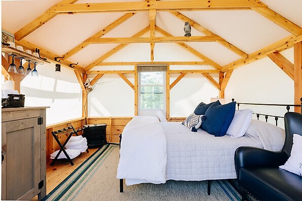 More Photos Of 935 State Route 313, Cambridge Hotel For Sale