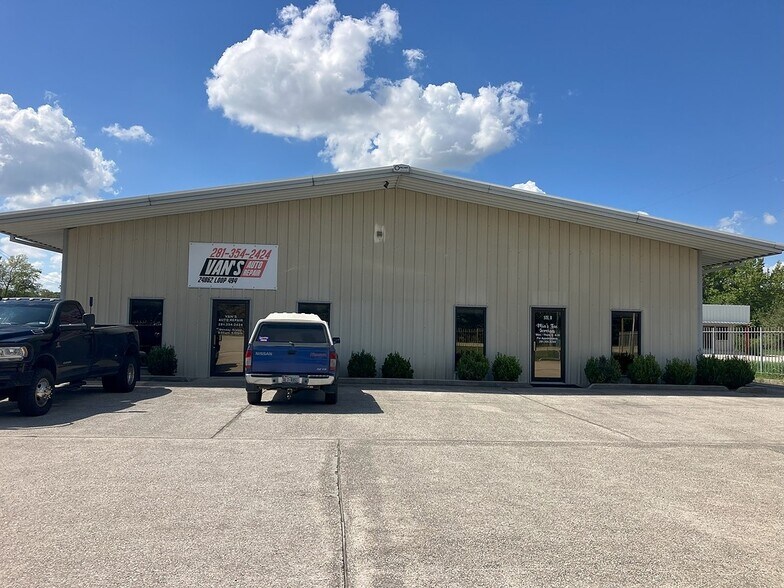 More Photos Of 24862 Loop 494, Porter Auto Repair For Sale