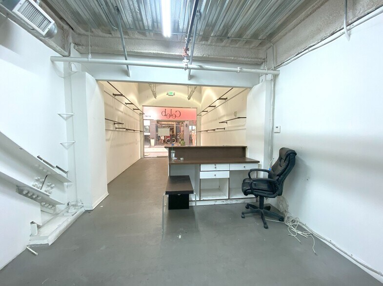More Photos Of 800 E 12th St, Los Angeles Office For Sale