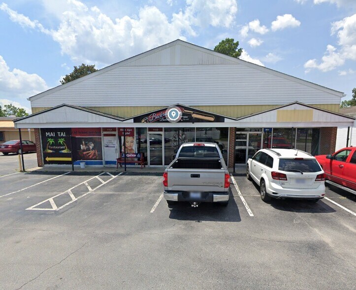 More Photos Of 109 Henderson Dr, Jacksonville Restaurant For Sale