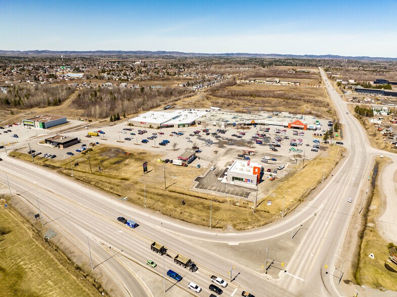More Photos Of 4764 Regional Road 15, Chelmsford General Retail For Sale
