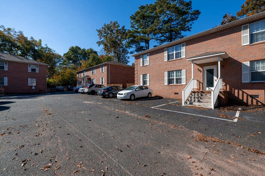 More Photos Of , Lexington Multifamily For Sale