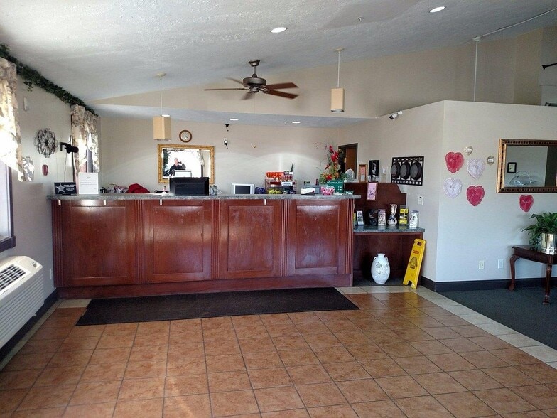 More Photos Of 14845 State Road 156, Florence Hotel For Sale
