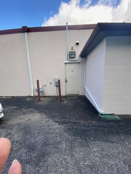 More Photos Of 2021 Liberty Rd, Eldersburg Freestanding For Lease