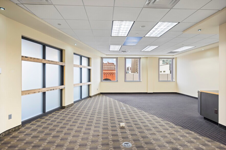 More Photos Of 221 3rd Ave SE, Cedar Rapids Unknown For Lease