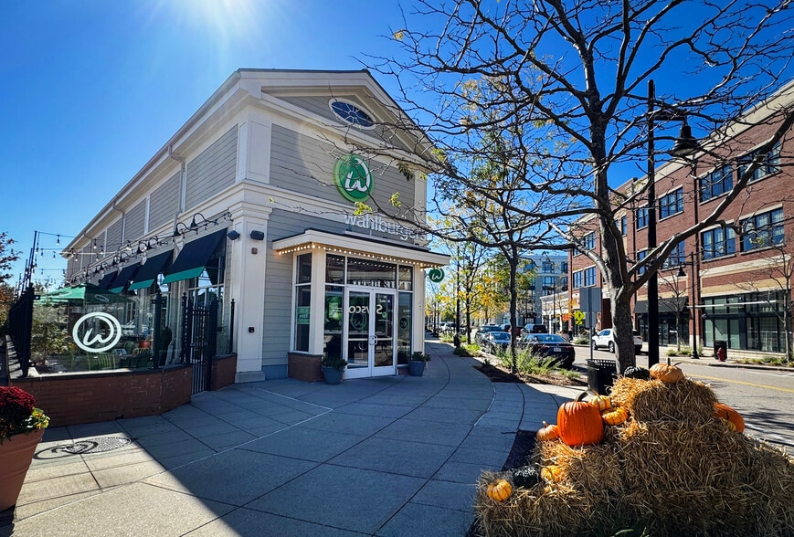 More Photos Of 215-421 Lincoln St, Hingham Unknown For Lease