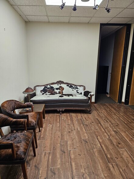 More Photos Of 150 Industrial Ave, Azle Bank For Lease