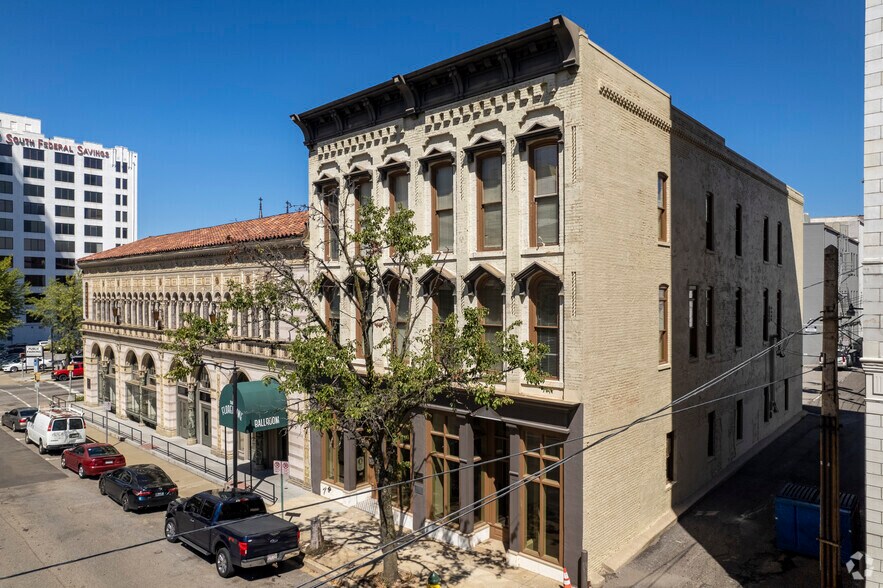 More Photos Of 115 Richard Arrington Jr Blvd N, Birmingham Office For Sale