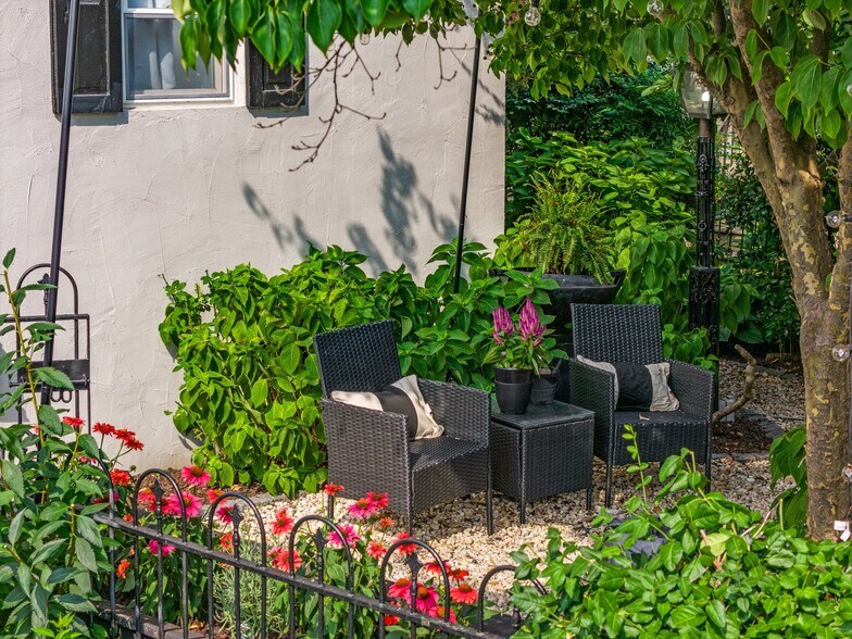 More Photos Of 11 E Philadelphia Ave, Boyertown Hospitality For Sale