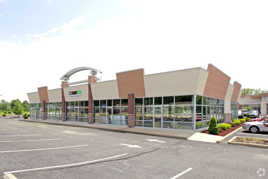 More Photos Of 7523 Mexico Rd, Saint Peters Unknown For Lease