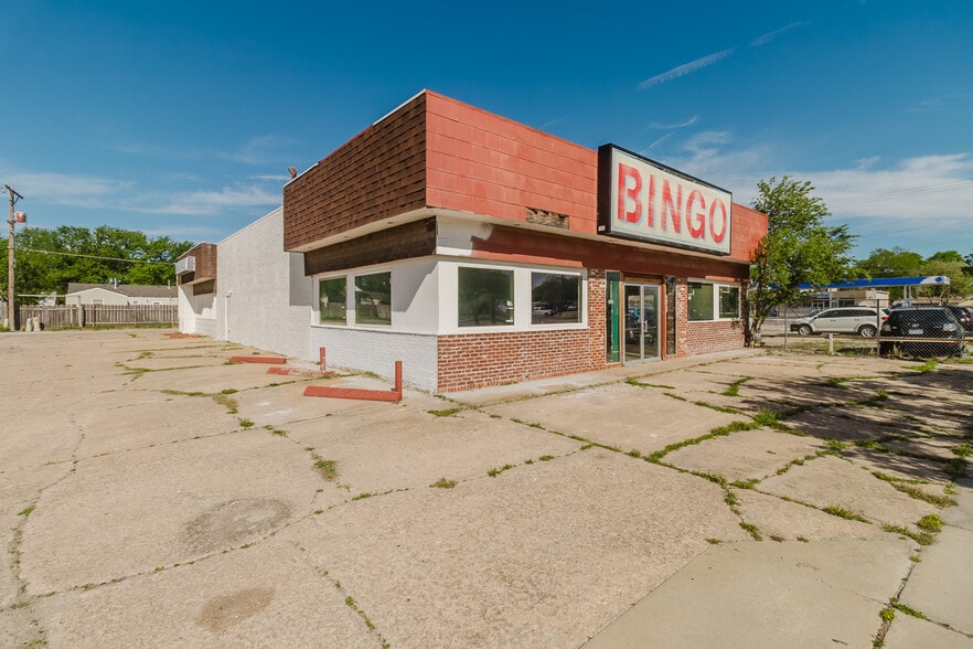 More Photos Of 1015 S Meridian Ave, Wichita Auto Repair For Sale