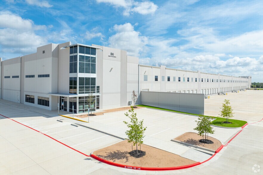 More Photos Of , Schertz Industrial For Sale