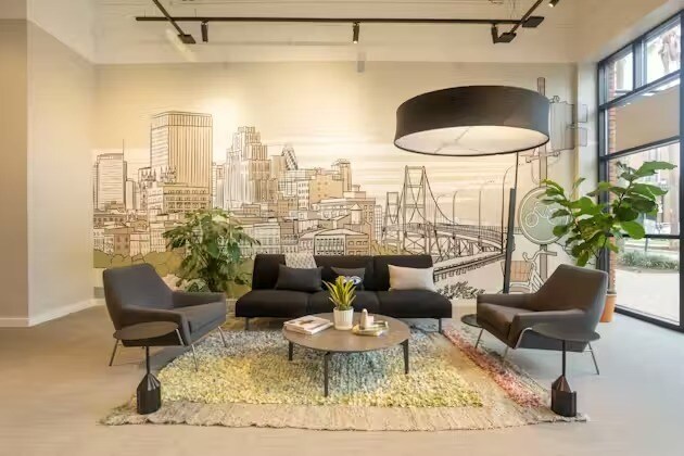 More Photos Of 10156 Perkins Rowe, Baton Rouge Coworking Space