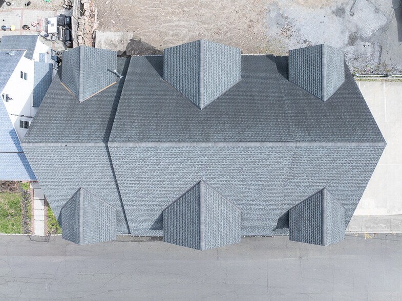 More Photos Of 1 Ten Eyck St, Stony Point General Retail For Sale