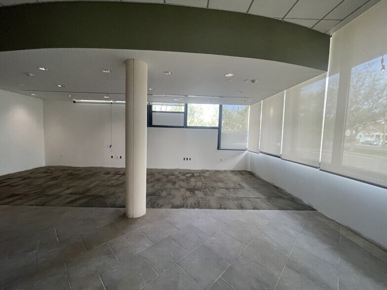 More Photos Of 1174 Jericho Tpke, Commack Bank For Lease