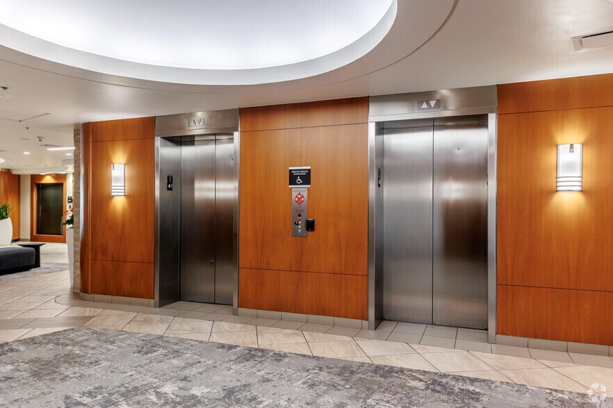 More Photos Of 6455 S Yosemite St, Greenwood Village Office For Lease