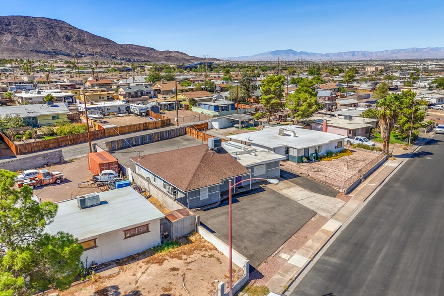 More Photos Of 211 W Atlantic Ave, Henderson Office For Sale