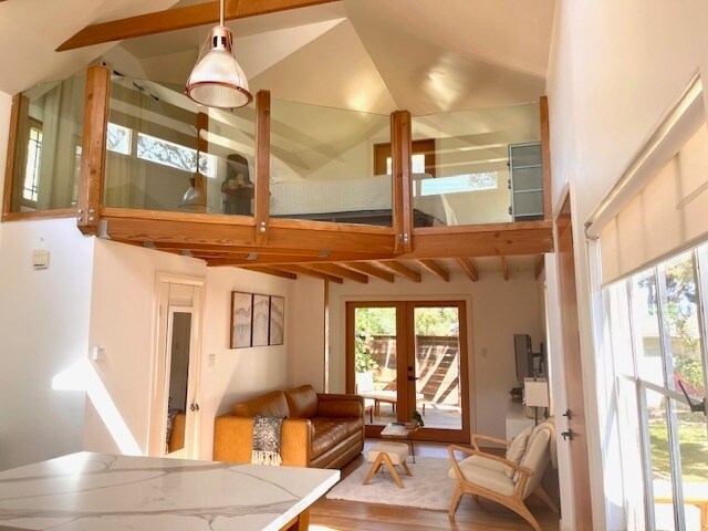 More Photos Of 27353 1/2 Pacific Coast Hwy, Malibu Apartments For Sale