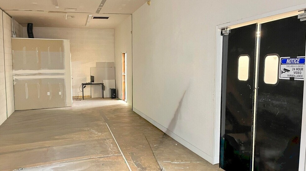 More Photos Of 684 S Main St, Cedar City Drugstore For Lease