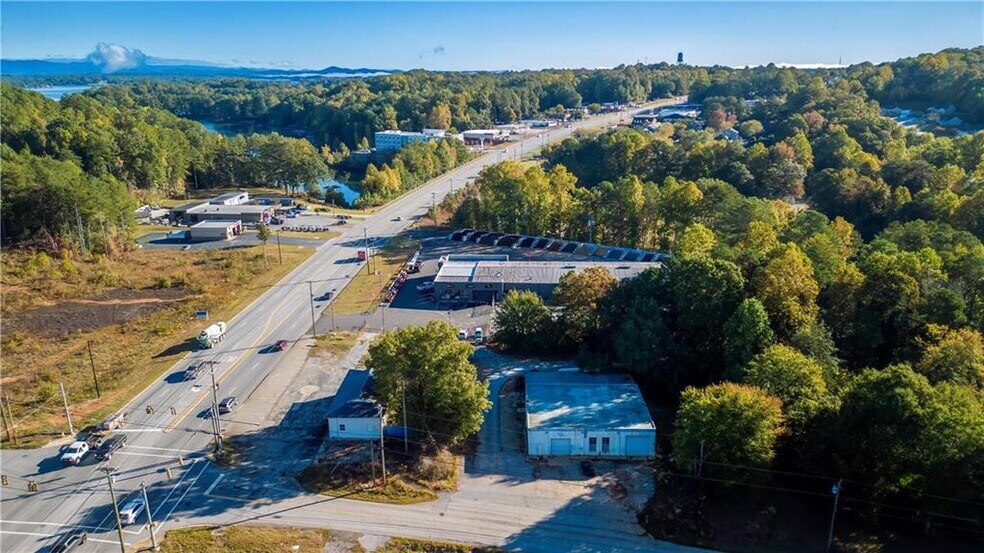 More Photos Of 879 By Pass 123 Hwy, Seneca Unknown For Lease