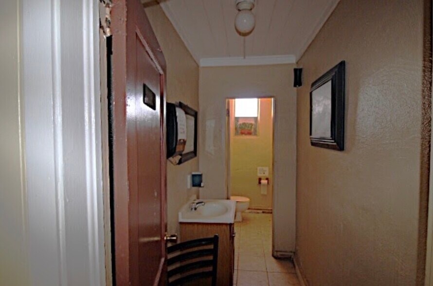 More Photos Of 10155 Main St N, Nahunta General Retail For Sale