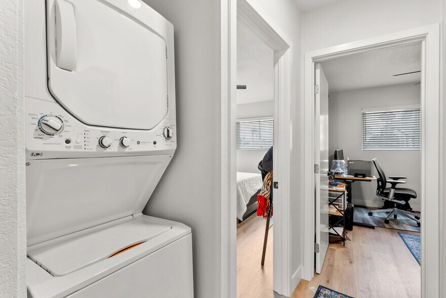 More Photos Of 4755 Felton St, San Diego Apartments For Sale