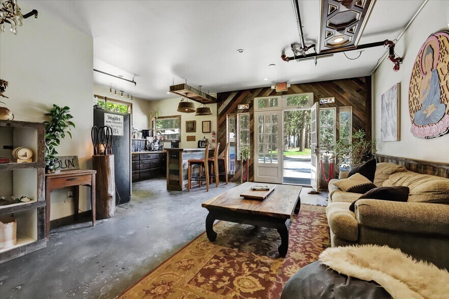 More Photos Of 14724 N Bloomfield Rd, Nevada City Flex For Sale