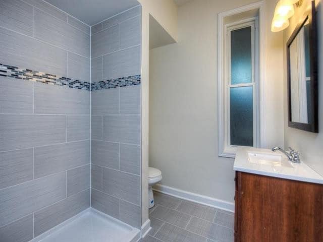 More Photos Of 2014 W McLean Ave, Chicago Apartments For Sale